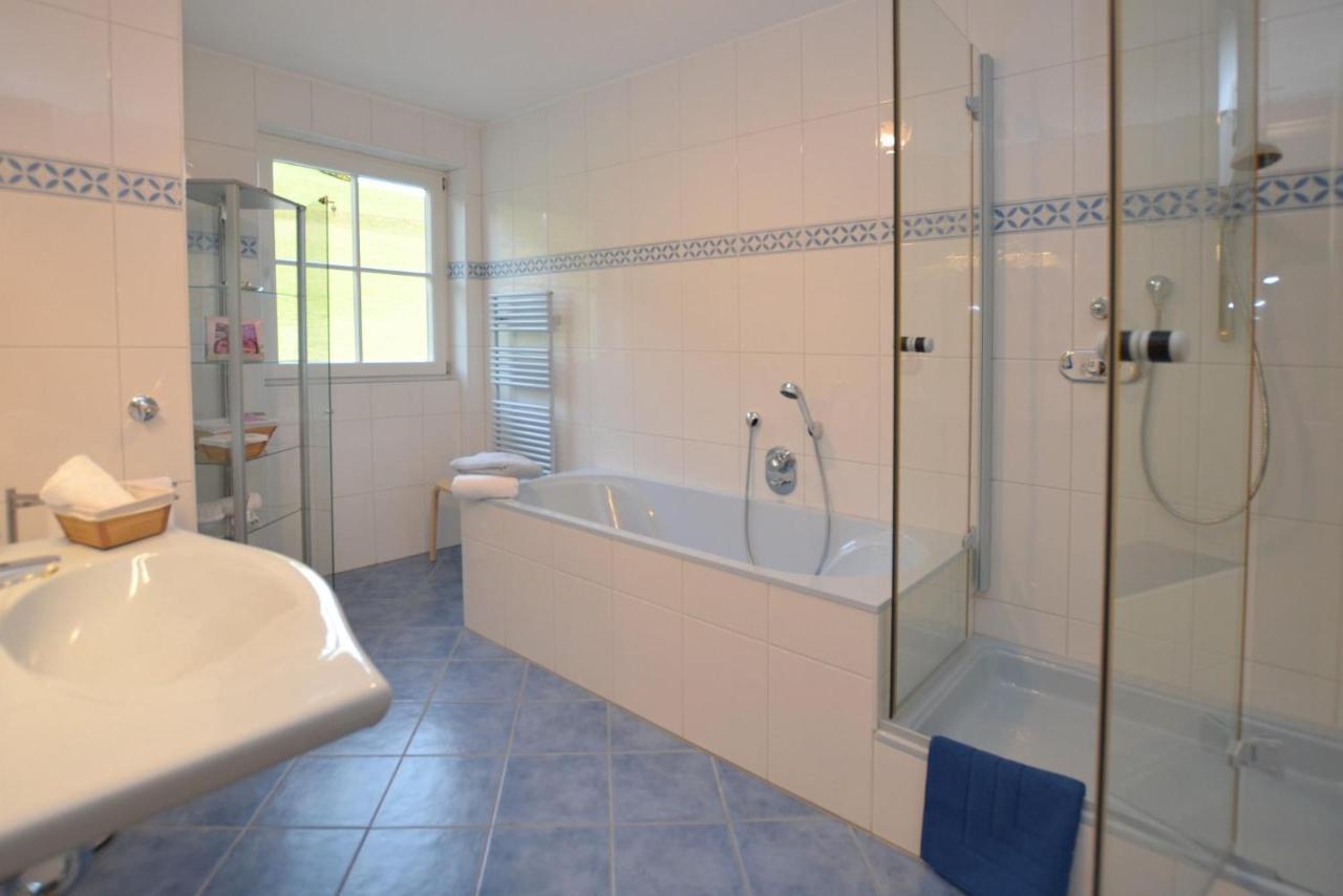 Bergapart Goetschl Rettenschoess Cameră foto
